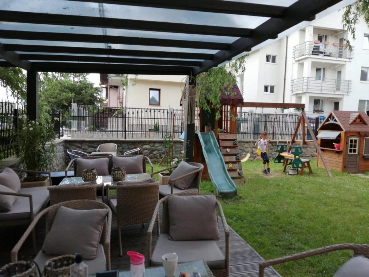 Willow&Pillow Apartments Sibiu Luaran gambar