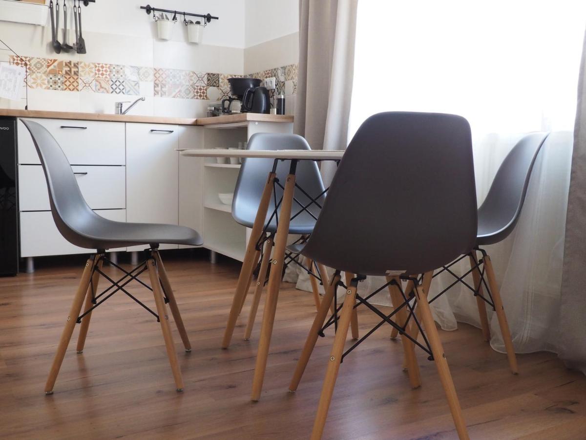 Willow&Pillow Apartments Sibiu Luaran gambar