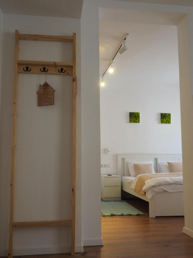 Willow&Pillow Apartments Sibiu Luaran gambar