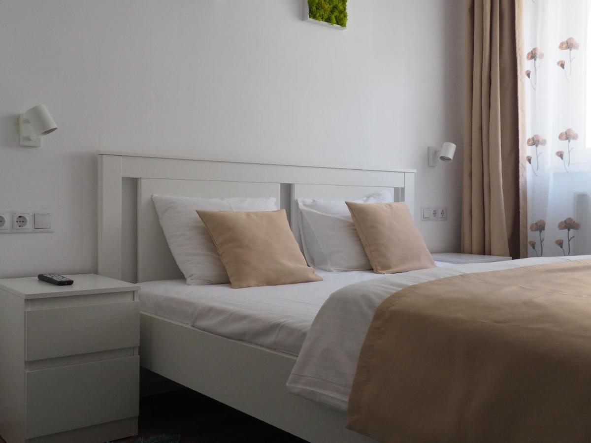 Willow&Pillow Apartments Sibiu Luaran gambar